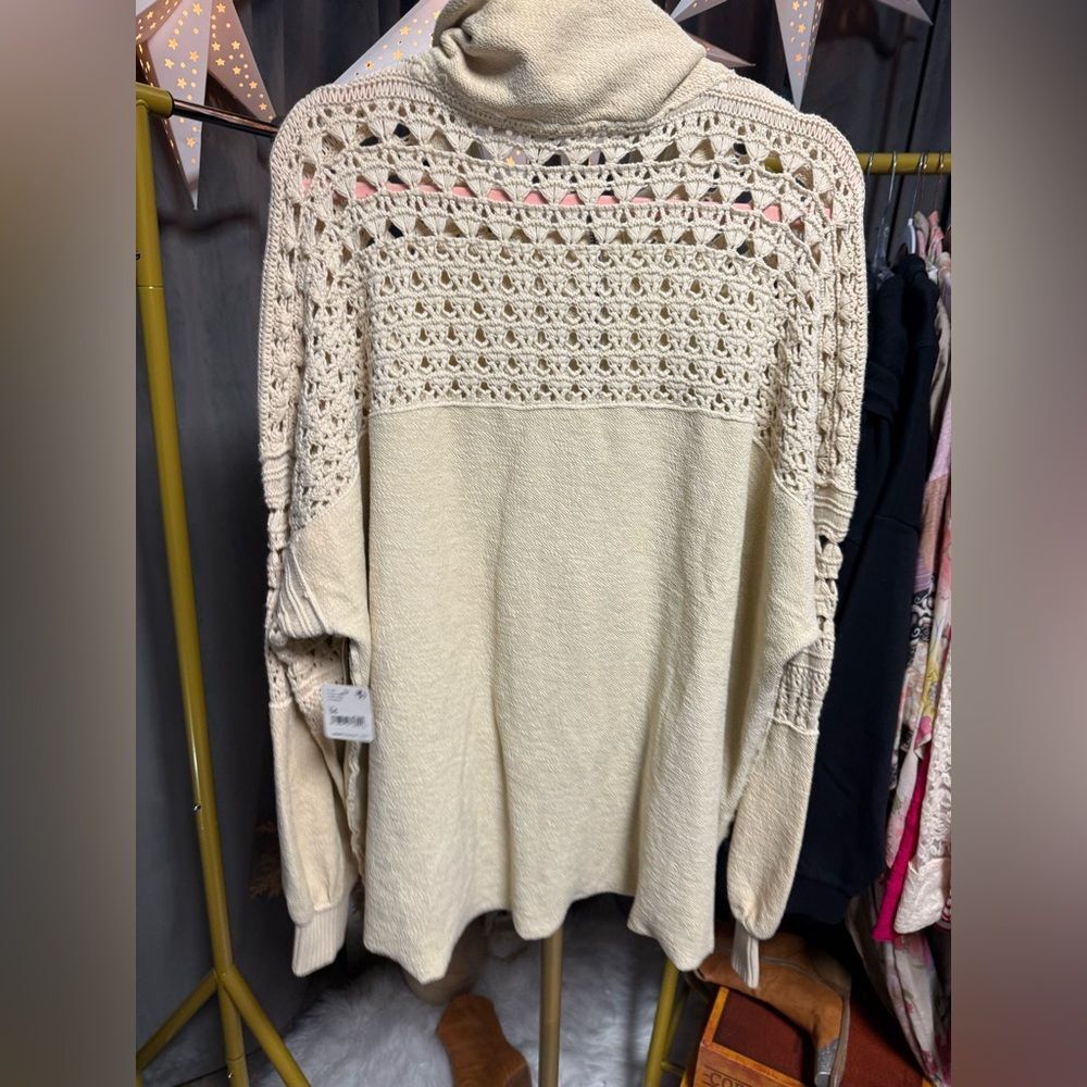 Free People Dune Bug Crochet Cardi in Oatmeal - Picture 8 of 10